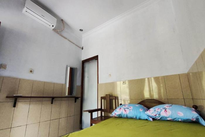 oyo 95055 homestay panasan pak budi