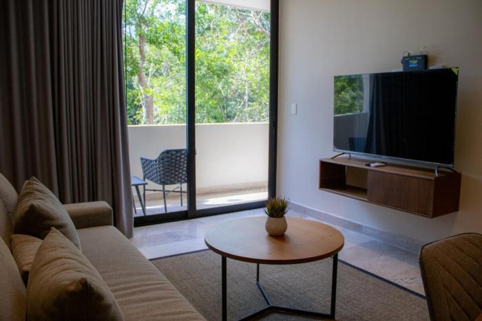 peregrina tulum 202c 1br condo