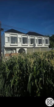 makara residence