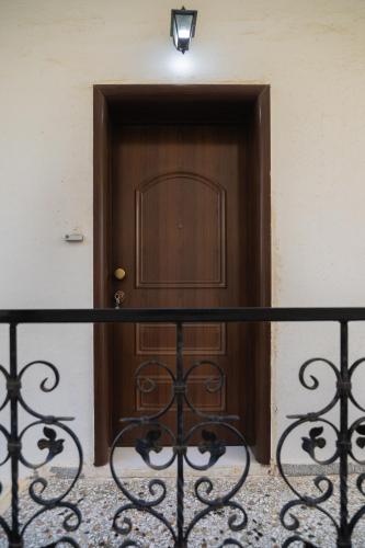marias cozy getaway in glyfada