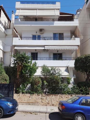 marias cozy getaway in glyfada