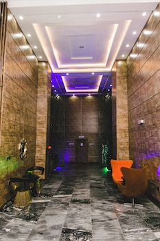 Bon Hotel Asaba,,3 star