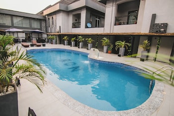 Bon Hotel Asaba,,3 star