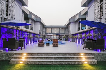 bon hotel asaba