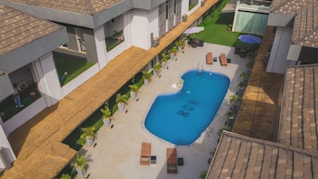 bon hotel asaba