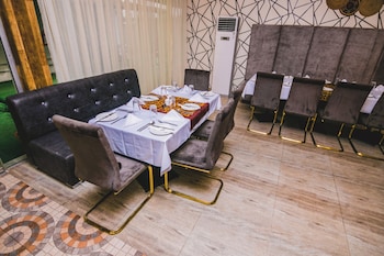 bon hotel asaba