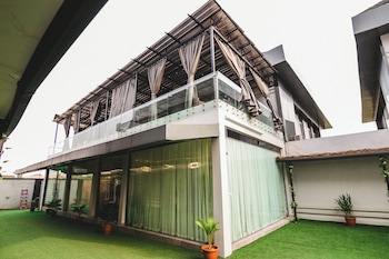 bon hotel asaba