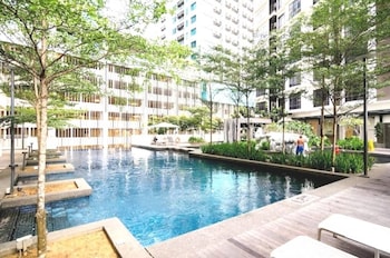 Signature Apartment At 188 Suites,,4 star