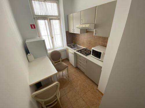 fantastic inn warsaw ch30