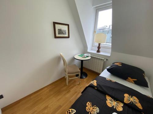 fantastic inn warsaw ch30