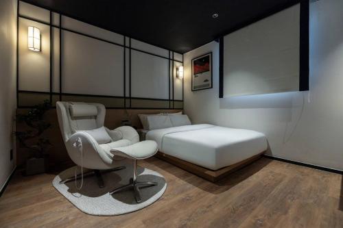 pyeongtaek mitasuya ryokan hotel by anook songtan station