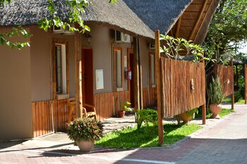 three tree hotel