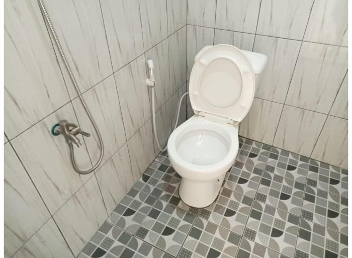 hotel o 95063 afifah syariah guest house manado