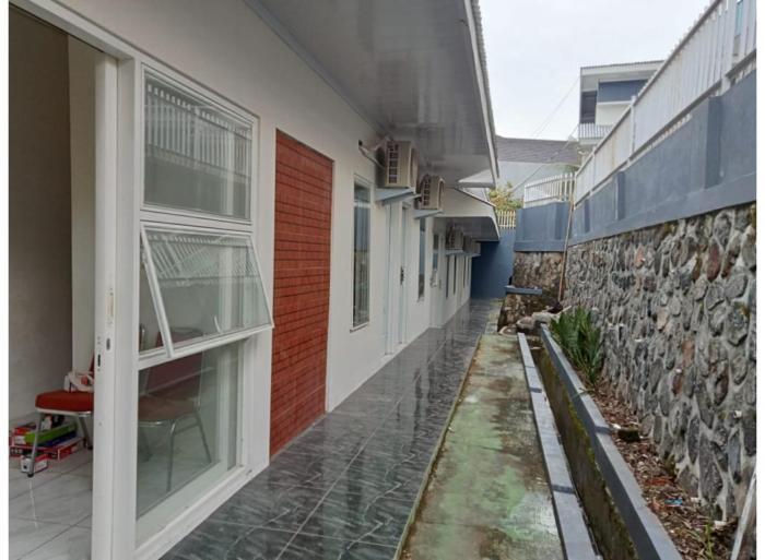 hotel o 95063 afifah syariah guest house manado