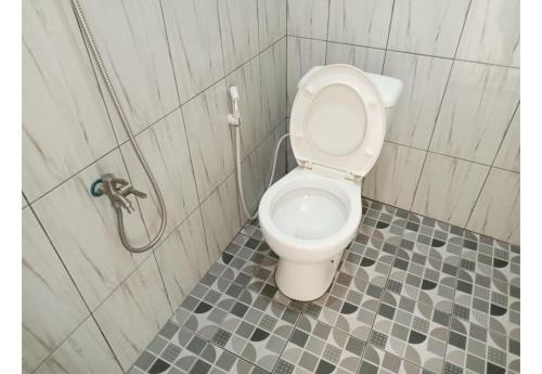 hotel o 95063 afifah syariah guest house manado