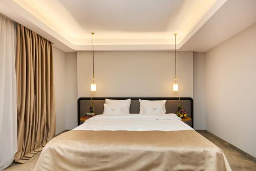 one hotel
