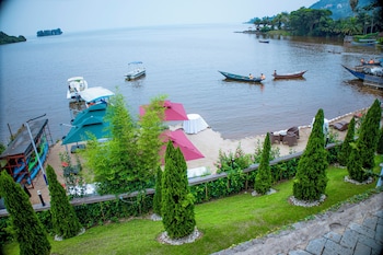 kivu hilltop beach hotel and apartment