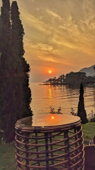kivu hilltop beach hotel and apartment