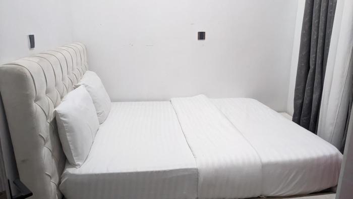 kivu hilltop beach hotel and apartment