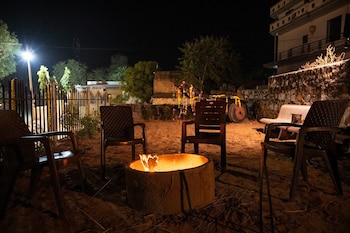 jeevan haveli heritage hotel and museum