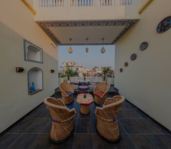 jeevan haveli heritage hotel and museum