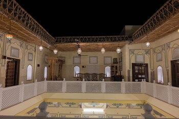 jeevan haveli heritage hotel and museum