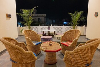 jeevan haveli heritage hotel and museum