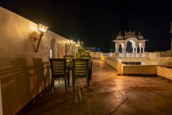 jeevan haveli heritage hotel and museum