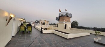 jeevan haveli heritage hotel and museum