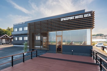 spaceport hotel oita