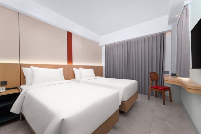 maxone batam