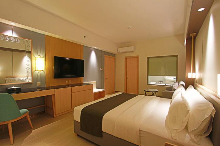 luxu hotel and resort