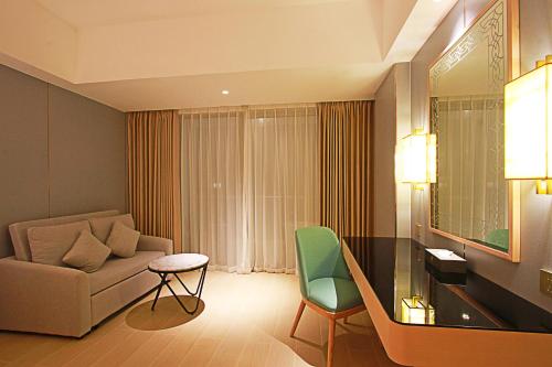 luxu hotel and resort