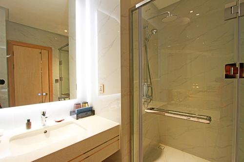 luxu hotel and resort