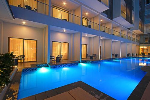 luxu hotel and resort