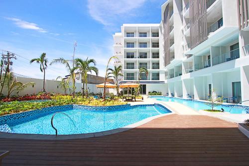 luxu hotel and resort