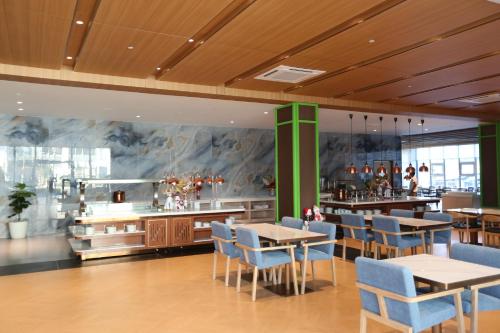 luxu hotel and resort