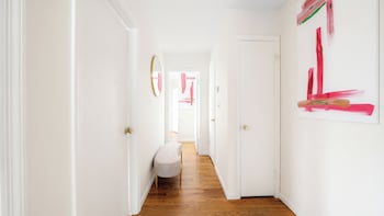 prime luxe 3 br nyc free parking