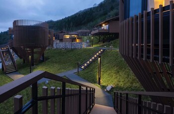 country retreats shaanxi foping