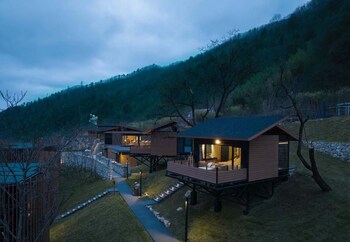 country retreats shaanxi foping
