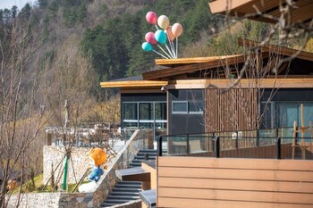 country retreats shaanxi foping