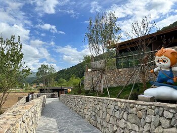 country retreats shaanxi foping