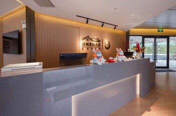 Country Retreats Shaanxi Foping,,4 star