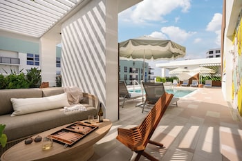 sense28 edgewater an avantstay hotel