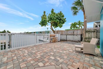east gulf dockside beach homes