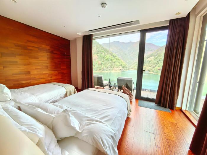 lost lodge shendu wubei linan