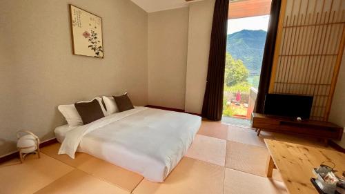 lost lodge shendu wubei linan