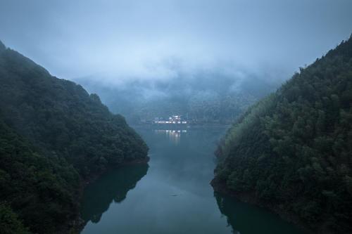lost lodge shendu wubei linan
