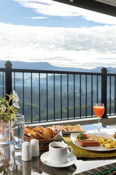 Ruvinya Hills Luxury Bungalow,,3 star