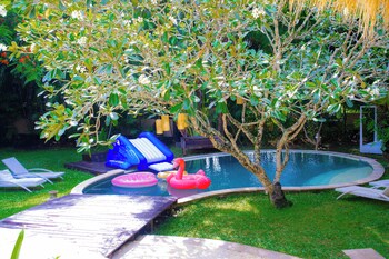 Nomadic Resort Bali,,3 star